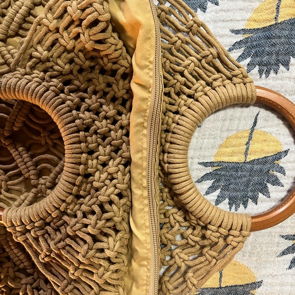 Macrame Crossbody Bag - Picture 4 of 5